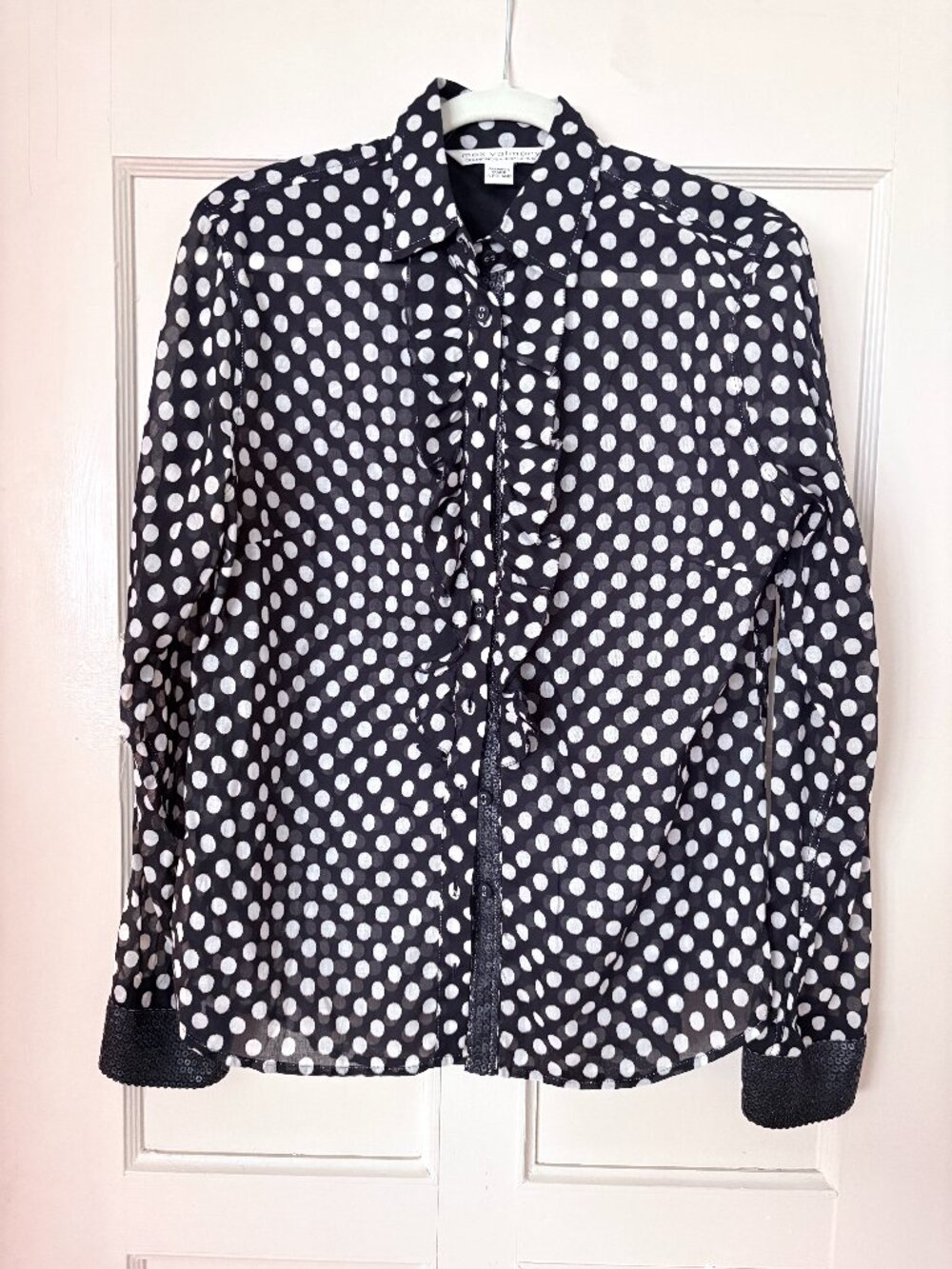 Max Volmary Elegant tuxedo blouse